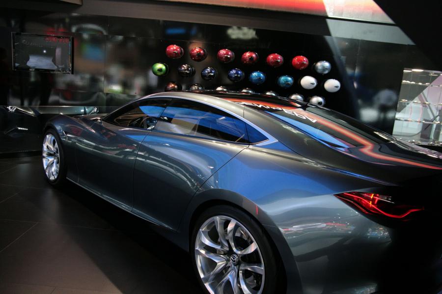  Mazda Shinari Concept 2010 года  (фото 8 из 122)